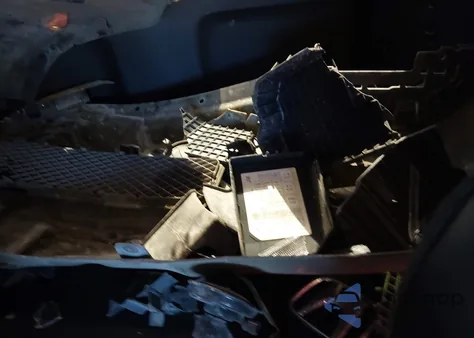 2024 Ford Explorer Xlt z USA, uszkodzony, nr VIN 1FMSK7DH4RGA62674